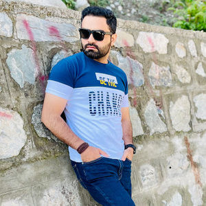 Meet your Posher, Zishan